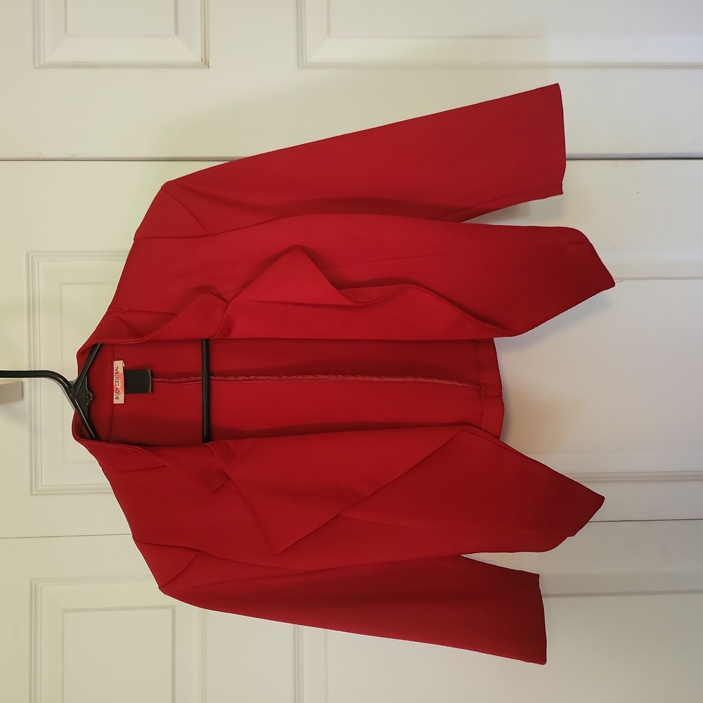 Crop 90s blazer with shoulder pads